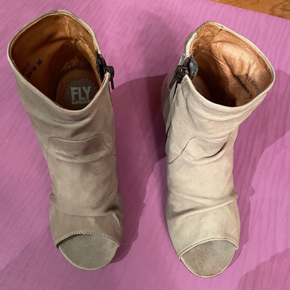 Fly London Shoes - Picture 2 of 4